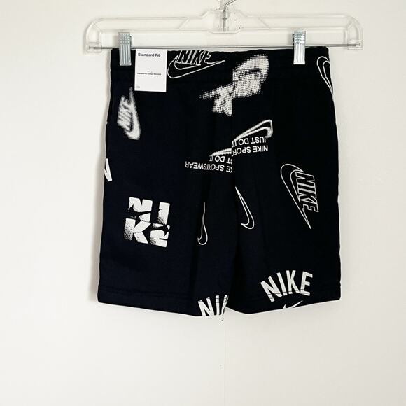 Nike Kids French Terry Shorts Size Medium - Picture 9 of 9